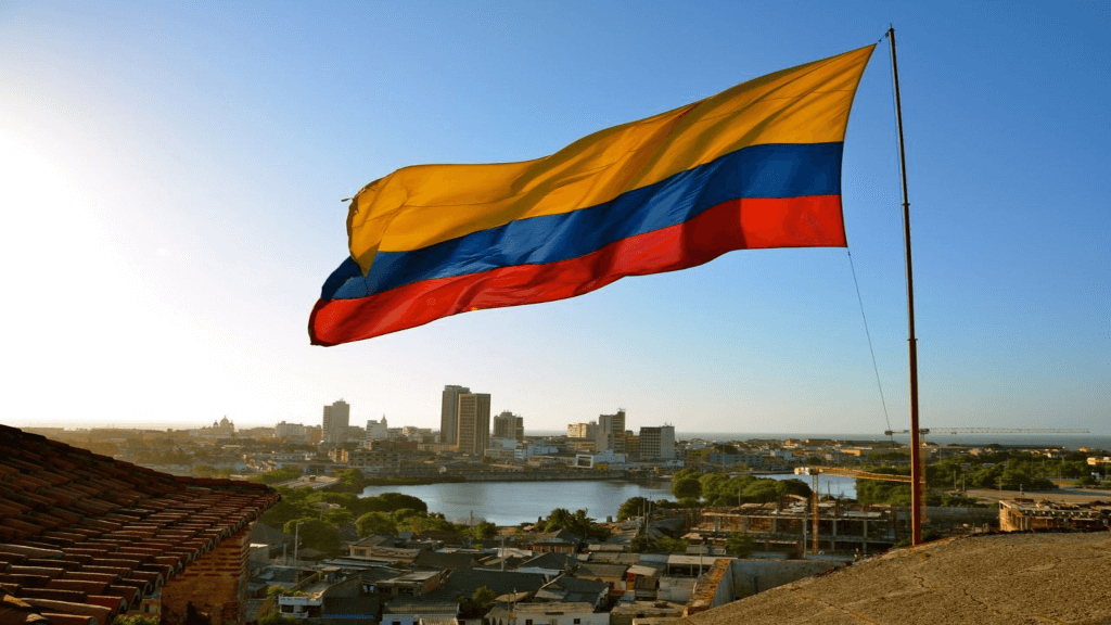 pasos para convalidar un titulo de SNHU en Colombia